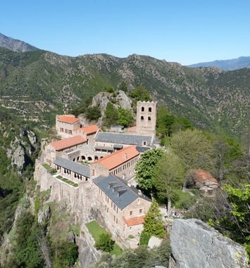Visite guidée de l'abbaye Saint-Martin-du-Canigou pour les scolaires (7 à 18 ans)