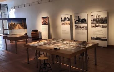Échange autour de l'exposition "Mémorial Itinérant, Mémorial de Rivesaltes"