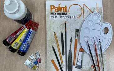 Atelier familial "Initiation à la peinture inspirée du Maître de Cabestany" par Pauline Trougnou