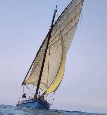 Visite et sortie avec la barque catalane de Sardinal ND de Consolation M.H.