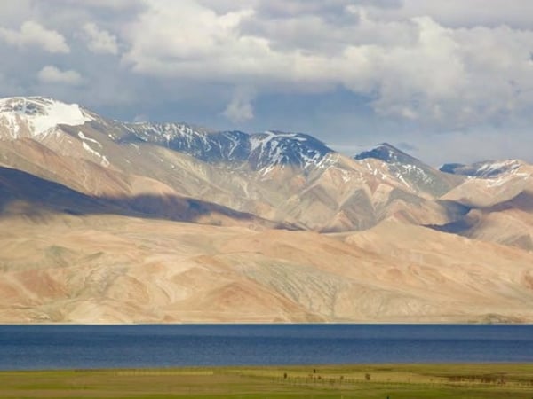 Romain Simenel, Vivre parmi les nuages, l'Himalaya